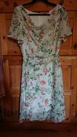 Schickes, leichtes Sommerkleid in Top Zustand! Hessen - Ottrau Vorschau