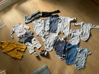 Kleiderpaket Set Baby Gr. 74 (18Teile) München - Allach-Untermenzing Vorschau