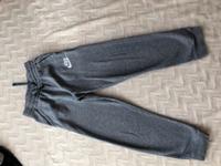Nike Sweathose in M 137-147 Bayern - Wendelstein Vorschau