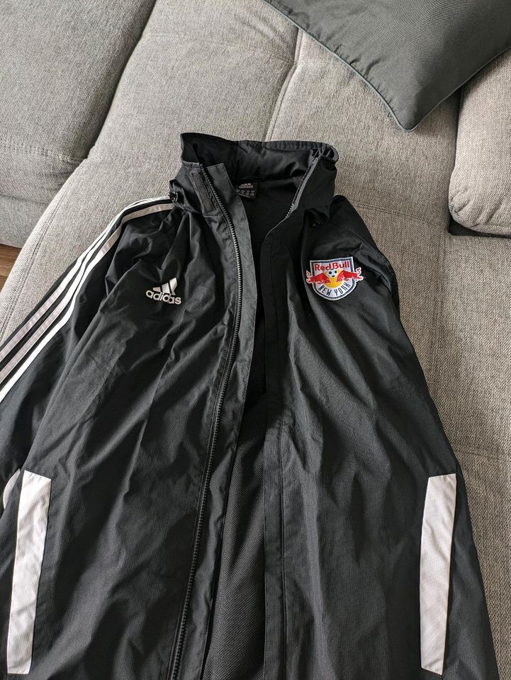 New York Red Bulls Adidas Regenjacke XL in Tönisvorst