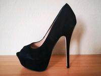 Buffalo High Heels Stilettos Gr. 38 Schwarz Wildleder Bayern - Aschaffenburg Vorschau