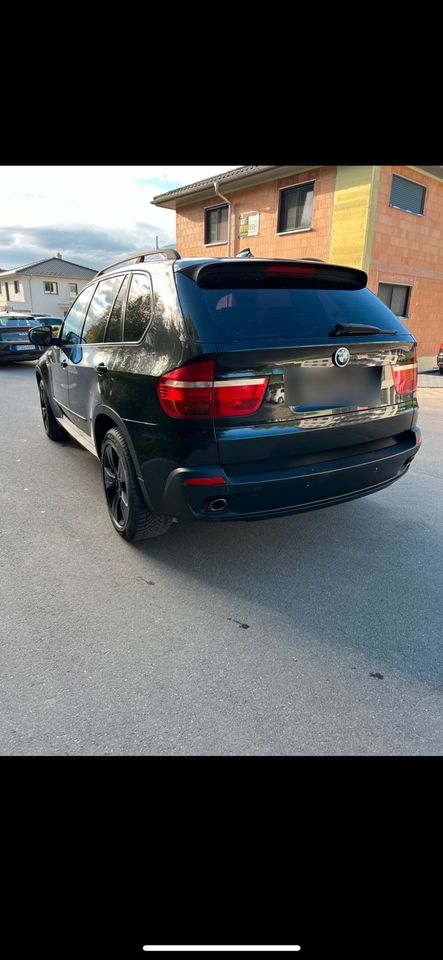 Bmw x 5 gut erhalten 3.0 d in München