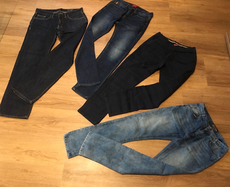 Kleiderpaket Jungs, Esprit, S.Oliver, TomTailor, 164,170,176 in Plößberg