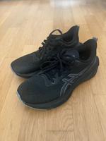 ASICS Novablast 4 - schwarz - Größe 42 München - Trudering-Riem Vorschau