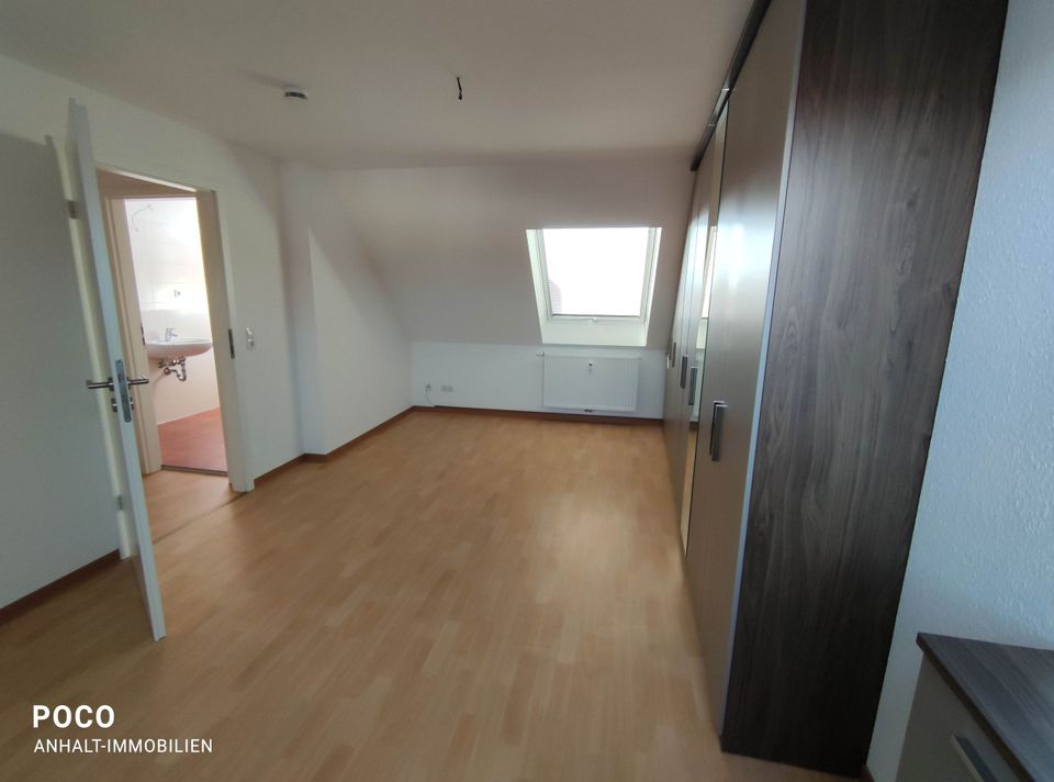 3-Raumwohnung mit Balkon in der Parkstadt Wörlitz I Gäste WC I Einbauküche und Einbauschrank in Wörlitz