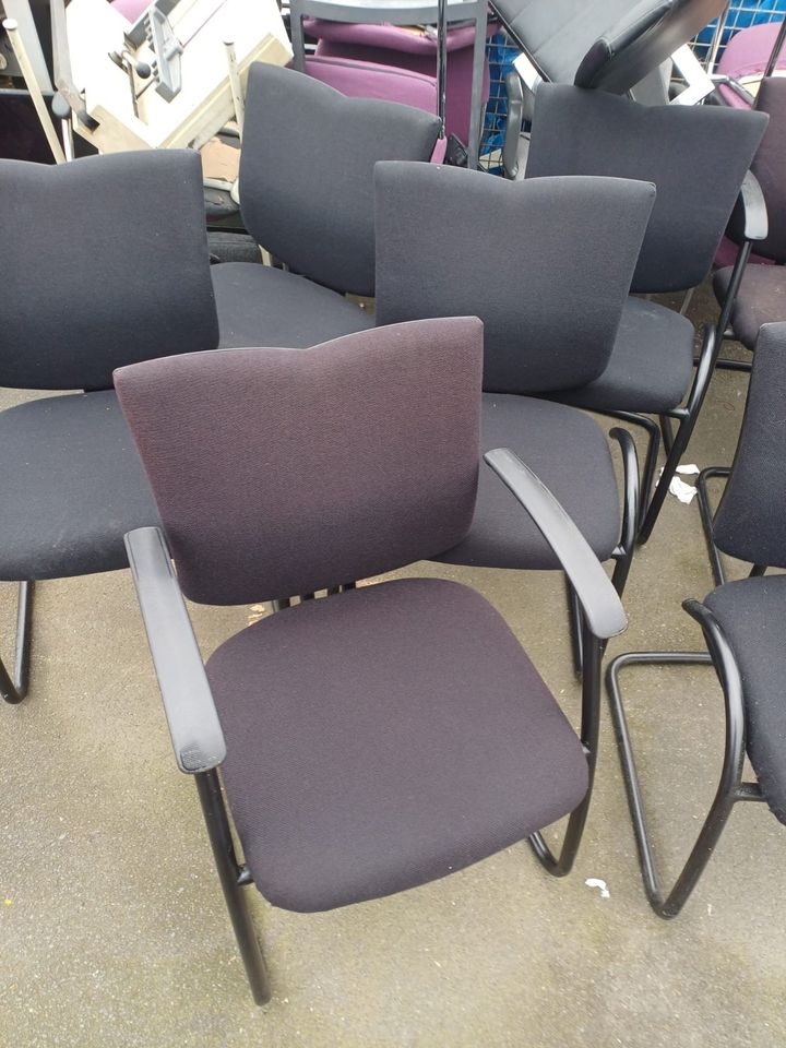 Stühle - 10 Stück - Einzelverkauf und Versand möglich in Langenhagen