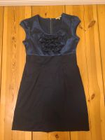 Schickes Kleid aus den USA urban outfitters blau samt Berlin - Treptow Vorschau