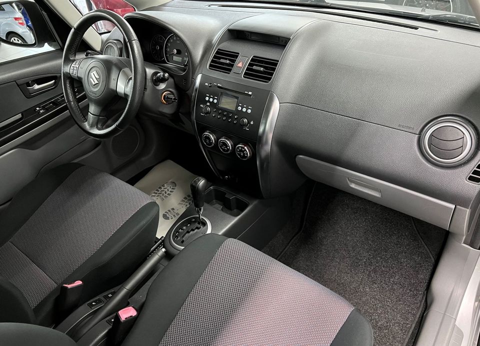 Suzuki SX4 Automatik Navi Klimaautomatik HU neu in Schwelm