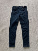 COS Jeans, Skinny Fit, dunkelblau, fast schwarz, 29 Berlin - Charlottenburg Vorschau