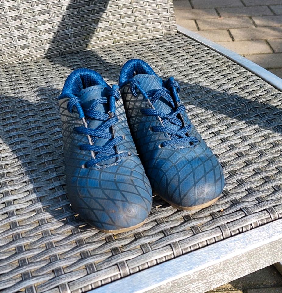 Fußballschuhe Gr 29 in Haselünne