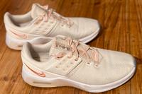 Nike Air Max Thea Gr. 40,5 Kr. Altötting - Reischach Vorschau