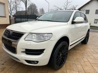 Volkswagen Touareg 3.6 V6+R-Line+Voll+22 Zoll+Leder+Navi+AHK Nordrhein-Westfalen - Versmold Vorschau