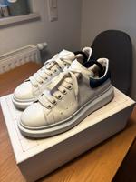Alexander McQueen Schuhe weiß Hessen - Marburg Vorschau