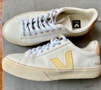 Veja Extra White Sun Peach NEU 40 Berlin - Schöneberg Vorschau