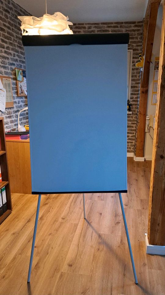 Flipchart dreibeinig in Usedom