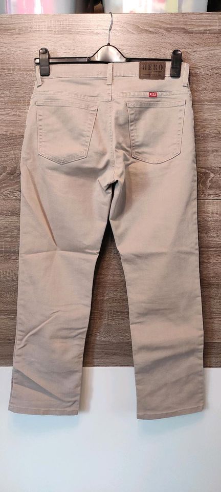 Jeans beige Hero by Wrangler 34/30 in Camburg