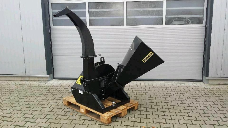 Holzschredder Holzhäcksler Zapfwelle Zapfwellenhäcksler Buschholzhacker Black Edition für Schlepper Traktor BX42 BX62 BX72 GEO-ECO17H in Borchen