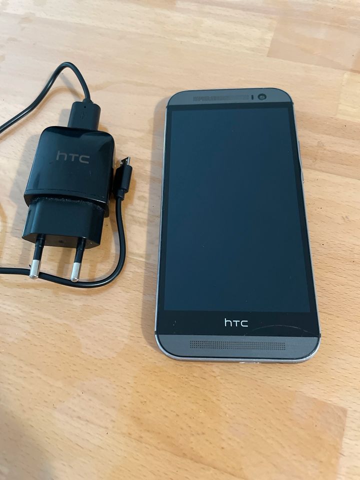 HTC One M 8 Handy in Bamberg