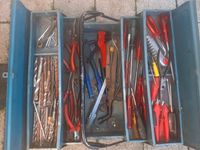 Werkzeugkaste mit verschiedenen Werkzeugen. Gebraucht Baden-Württemberg - Ludwigsburg Vorschau