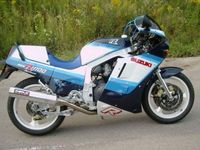 Suzuki GSXR-1100 GU74 Saarland - Schiffweiler Vorschau