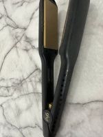 Original GHD Glätteisen GHD SS5.0 Breitplatte Schwarz Gold München - Berg-am-Laim Vorschau