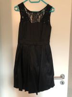 Schönes, festliches Kleid mit Spitze, schwarz, Größe 38 Nordrhein-Westfalen - Lohmar Vorschau