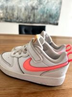 Nike Sneaker Sportschuhe Mädchen 27 Rheinland-Pfalz - Koblenz Vorschau