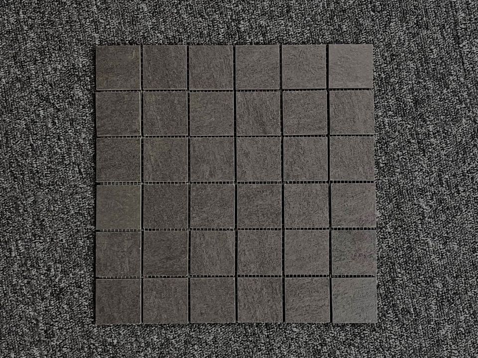Mosaikmatten (5x5) dunkelgrau 30 x 30 cm | 1. Sorte | DZ3874 in Großefehn