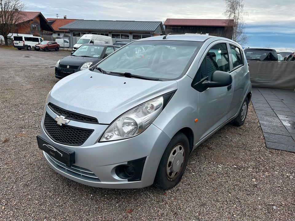 Chevrolet Spark 1,0 Benziner Euro5*Klima* in Kempten