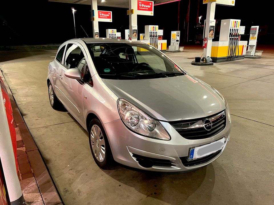 Opel Corsa Automatik Klima in Hamburg