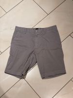 Hugo Boss kurze Chino Hose 46 Niedersachsen - Wolfsburg Vorschau