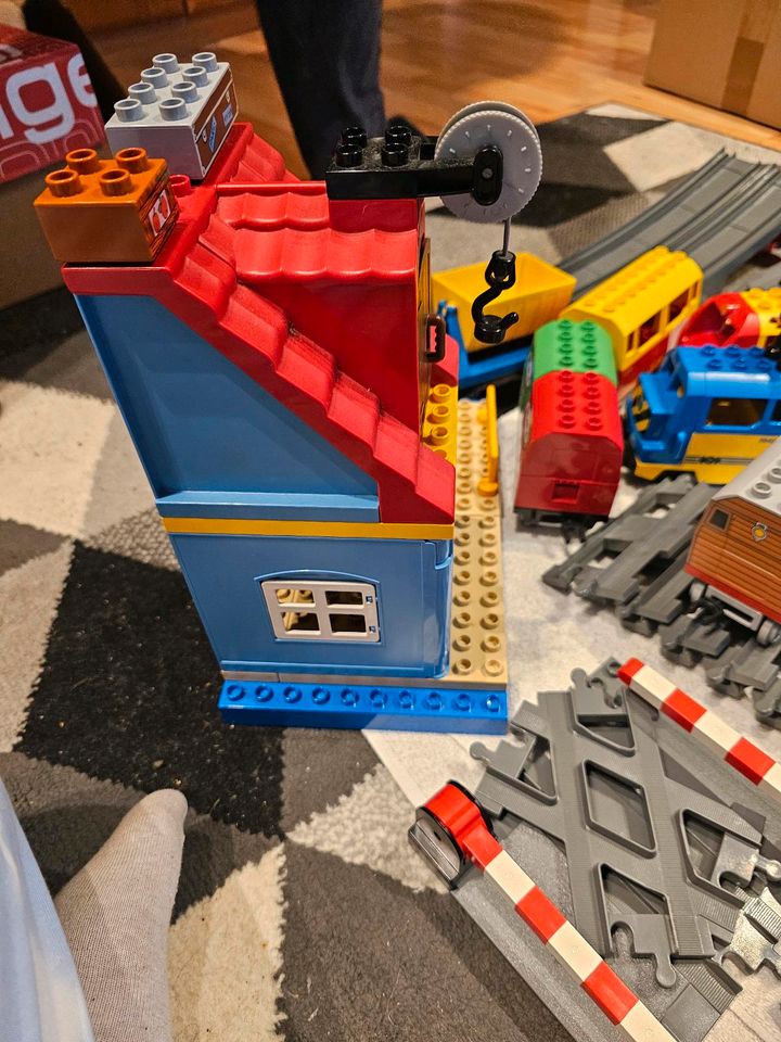 Lego Duplo Bahnhof Züge in Hagen