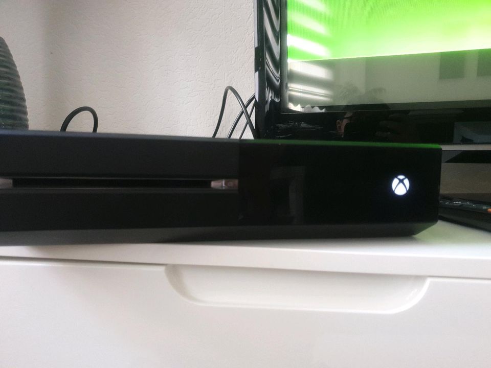 Xbox one voll funktionenfähig in Nachrodt-Wiblingwerde