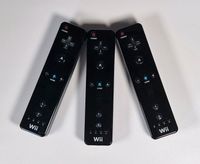 3x Original Nintendo Wii Controller Schwarz Wii Remotes Frankfurt am Main - Bornheim Vorschau