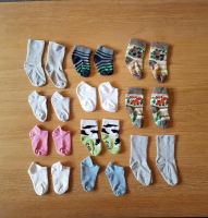 9x Socken Söckchen Sneaker Baby u.a. H&M Gr. 74/80 Leipzig - Kleinzschocher Vorschau