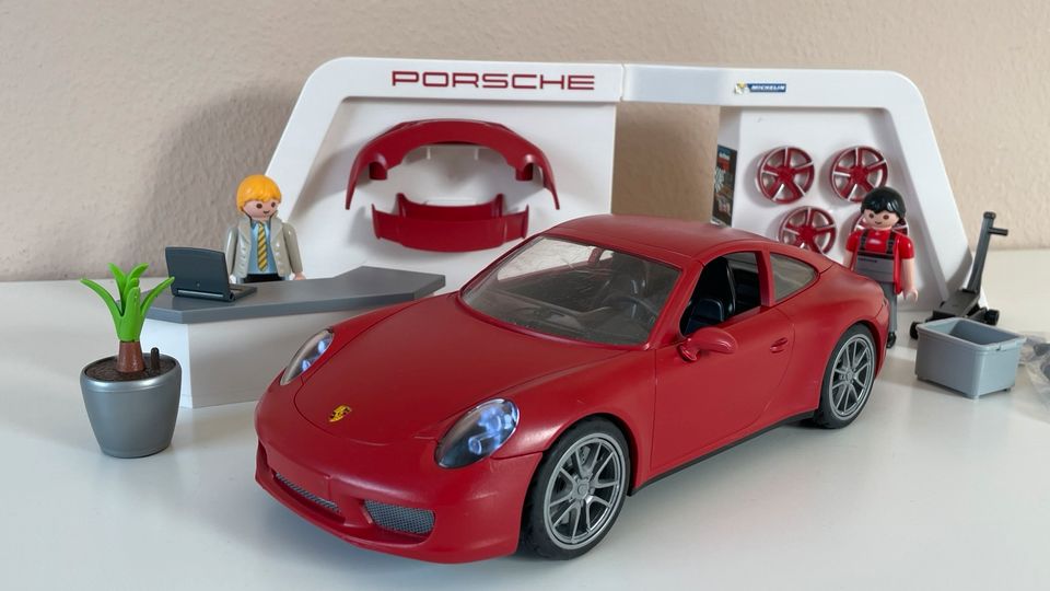 Playmobil Porsche 911 Autohaus in Adelebsen