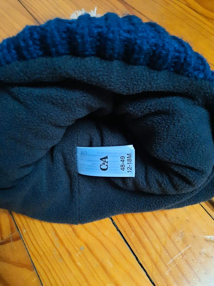 Warme Woll-Mütze Bommel-Mütze Winter-Mütze Fleece Größe 48-49 in Treuchtlingen