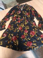 Damen Kleid, Blumenprint, Gr.40/42 Nordrhein-Westfalen - Radevormwald Vorschau