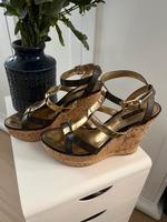 Original Louis Vuitton Sandalen Wedges Monogramm Leder 39,5 Berlin - Treptow Vorschau