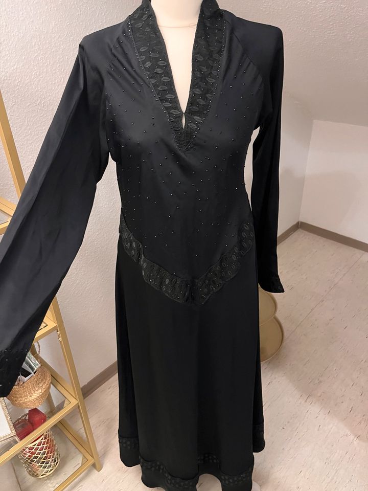 Abaya langes Kleid schwarz in Bonn