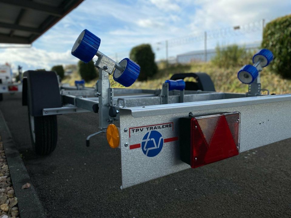 TPV BA 750-R Bootstrailer/Bootsanhänger/Fahrzeugtransporter in Blankenheim