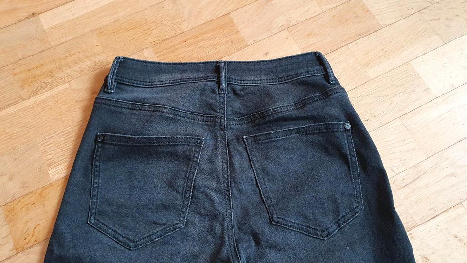 Tom Tailor Skinny Jeans Hose Gr.  28/30  wNeu!!! in Ganderkesee
