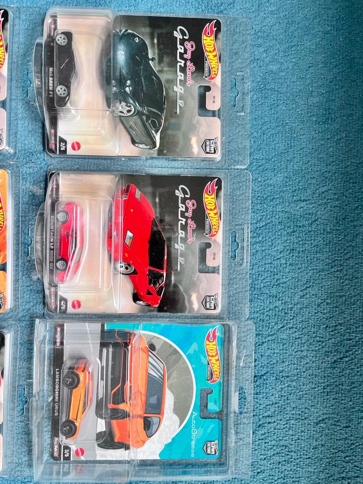 Verschiedene Hot Wheels Chase + Treasure Hunt + Premiums + JamesB in Koblenz