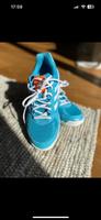 Sportschuhe Turnschuhe blau Adidas 39 Bayern - Berngau Vorschau