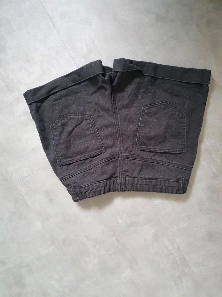 Jeans shorts H&m gr 170 in Ludwigshafen