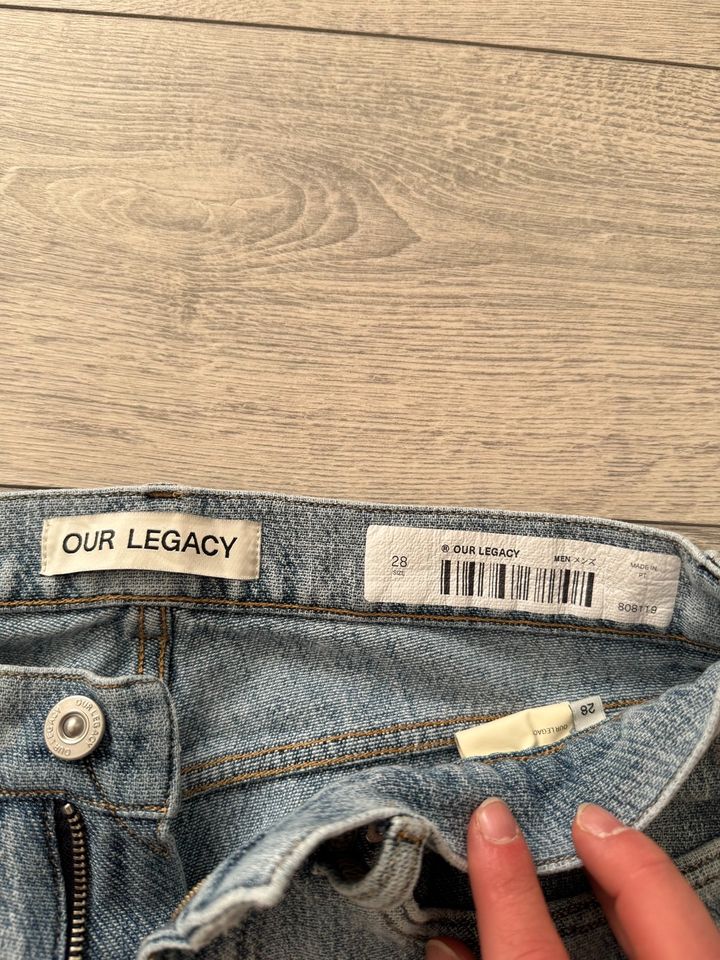 Our Legacy Third Cut Jeans 28 hellblau light wash blue in Balingen
