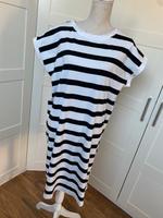 wNeU! Takko Shirt-Kleid T-Shit Kleid Gr. XL weiß/blau Bayern - Obernbreit Vorschau