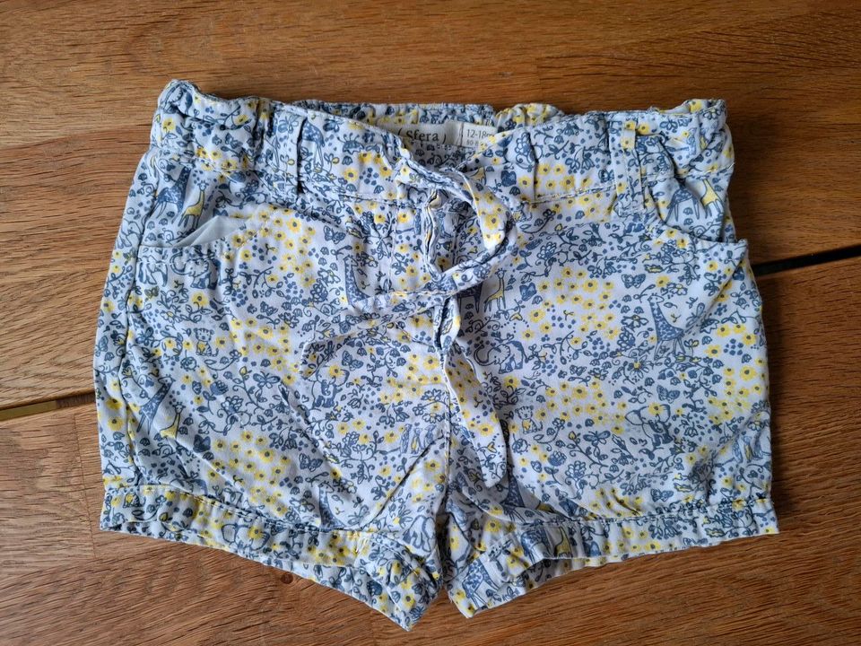 Sfera Shorts kurze Hose Gr.80/86 in Katzwinkel (Sieg)