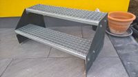 2 stufige Standtreppe 100cm breit 42cm hoch Sachsen - Böhlen Vorschau