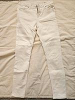 Jeans weiß Esprit 28/28 (36/38) Niedersachsen - Garbsen Vorschau
